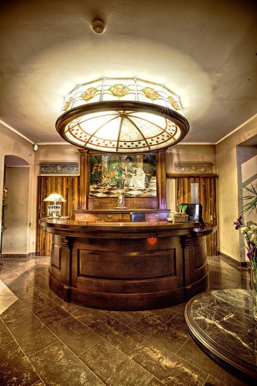 Aparthotel Gaja à Poznań Extérieur photo