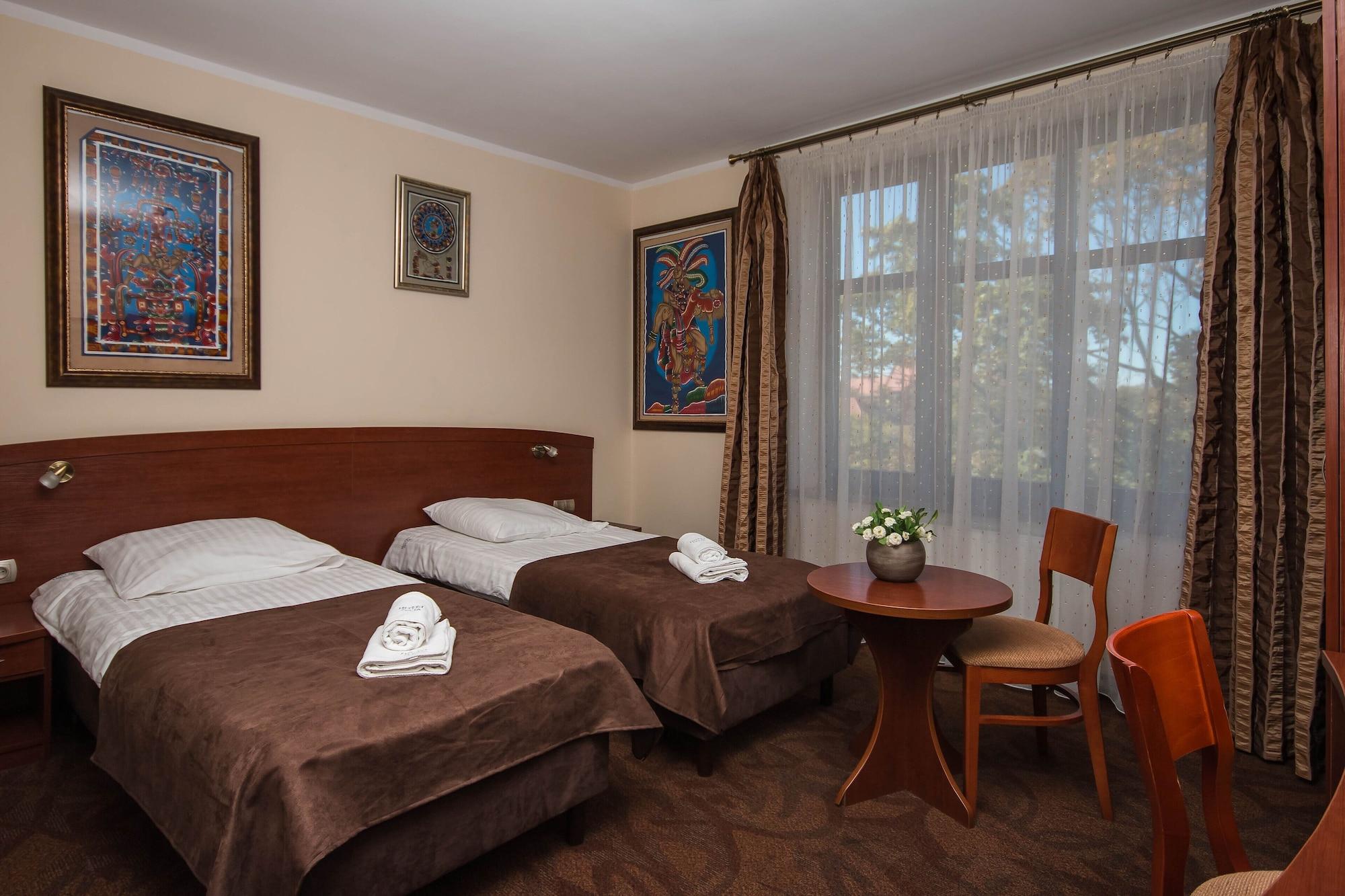 Aparthotel Gaja à Poznań Extérieur photo