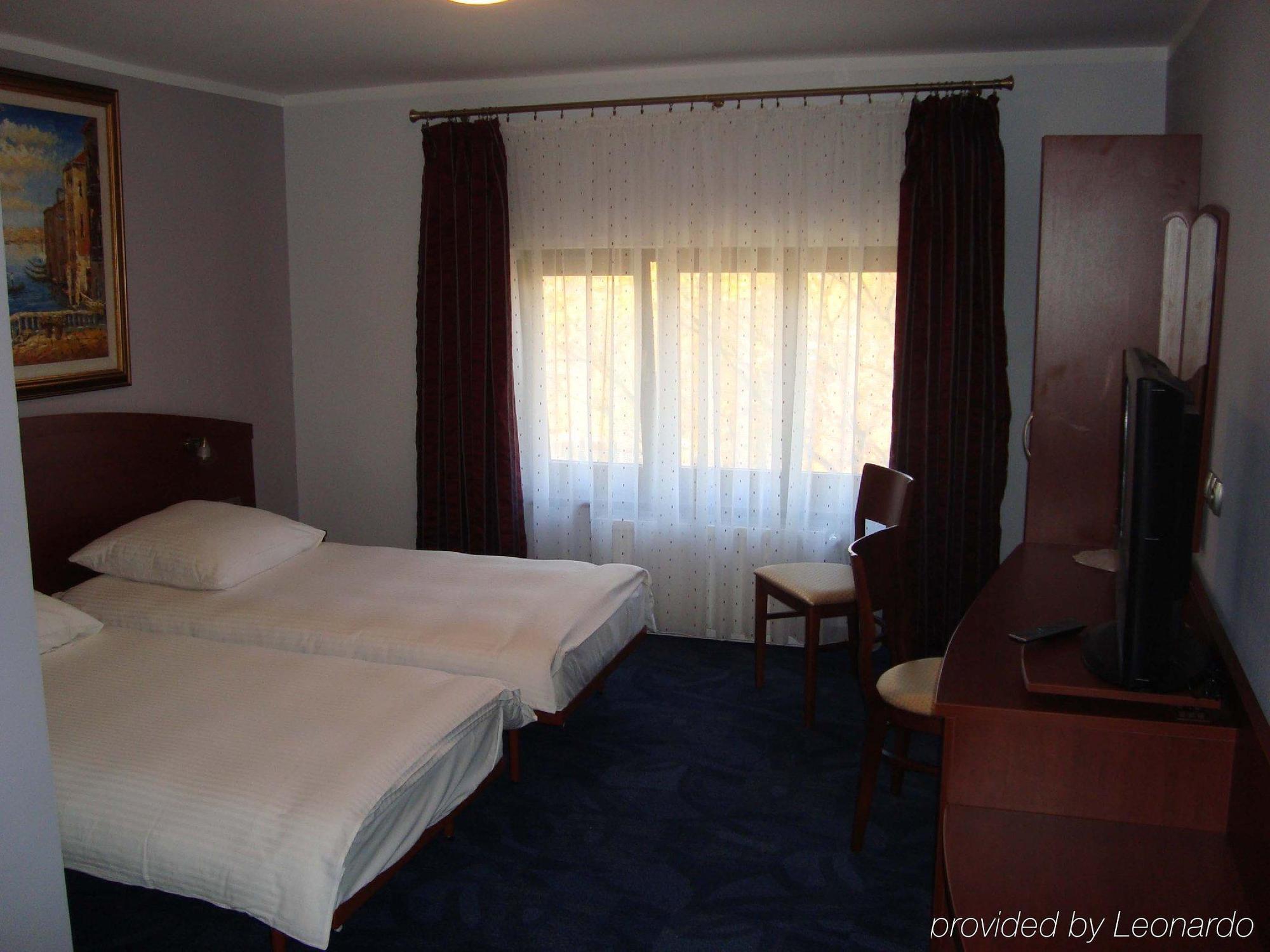 Aparthotel Gaja à Poznań Extérieur photo