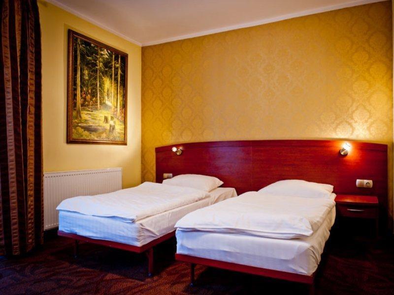 Aparthotel Gaja à Poznań Extérieur photo